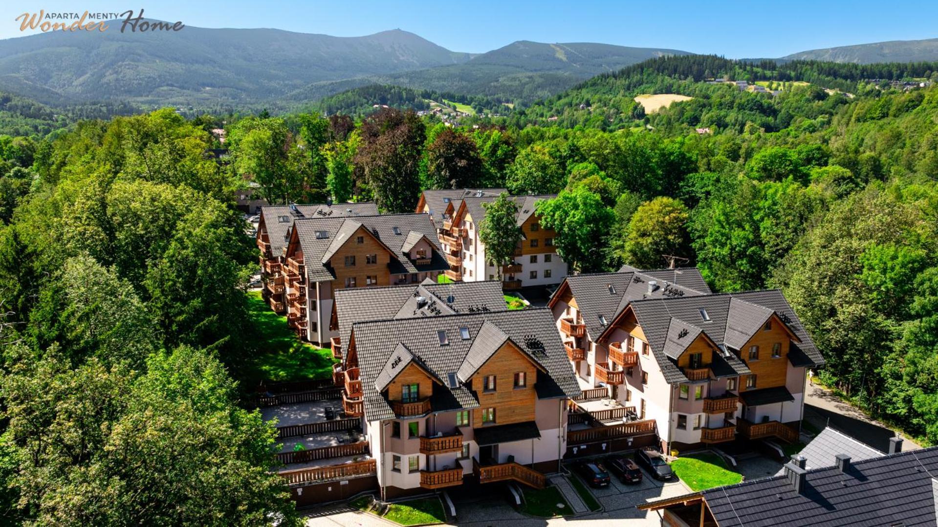 Wonder Home - Apartamenty Z Balkonami Lesny Dom II - W Cichej I Zielonej Czesci Karpacza Kültér fotó